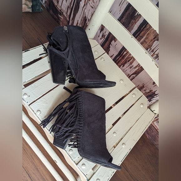 Coconuts by Matisse booties - Picture 2 of 14